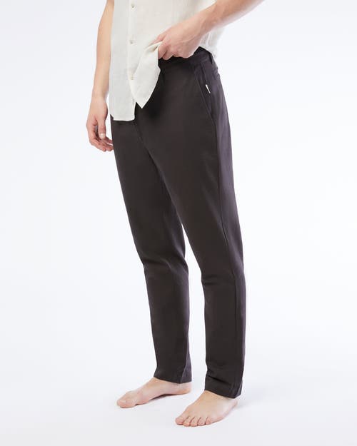 Shop Onia Stretch Linen Traveler Pant In Black