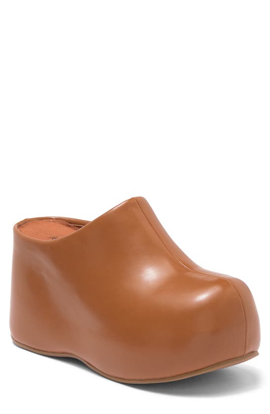 Jeffrey Campbell Cloggin Platform Clog In Tan