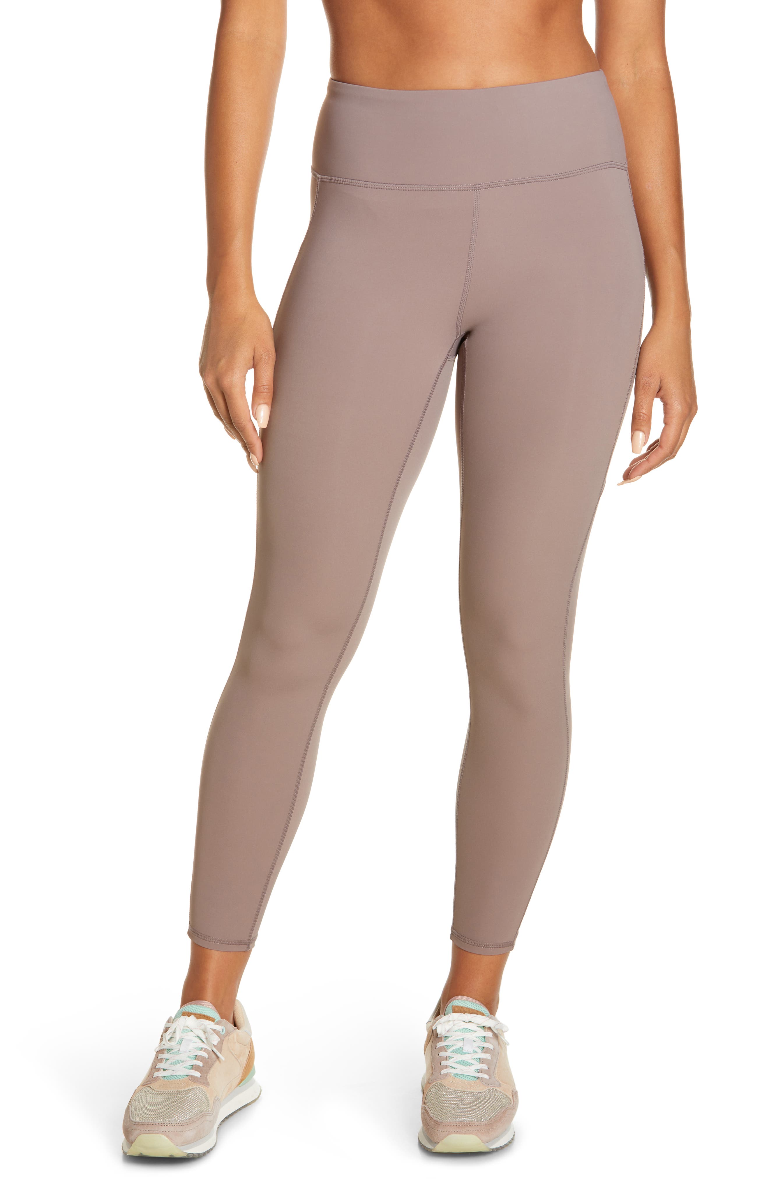 vuori yoga pants