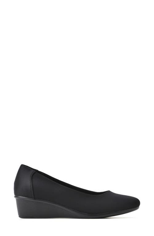 Cliffs By White Mountain Boldness Womens Solid Man Made Wedge Heels In Black/nylon