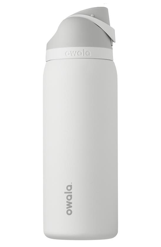 Owala Freesip Stainless Steel Water Bottle In Shy Marshmallow