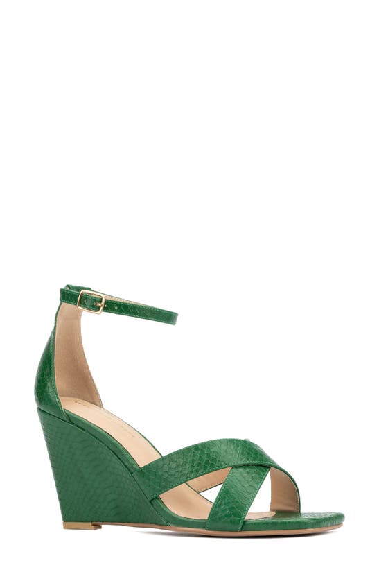 Fashion To Figure Marcie Snake Embossed Wedge Sandal In Green