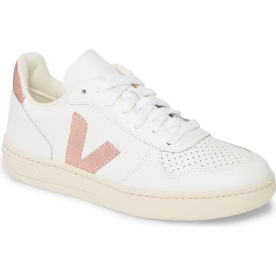 Veja V-10 Sneaker, / 2 Men