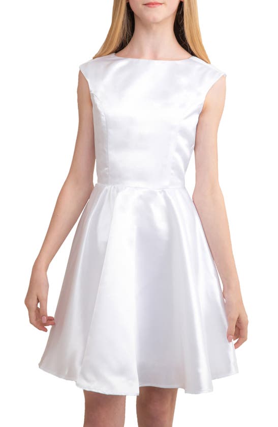Un Deux Trois Kids' Floral Embroidered Dress In White