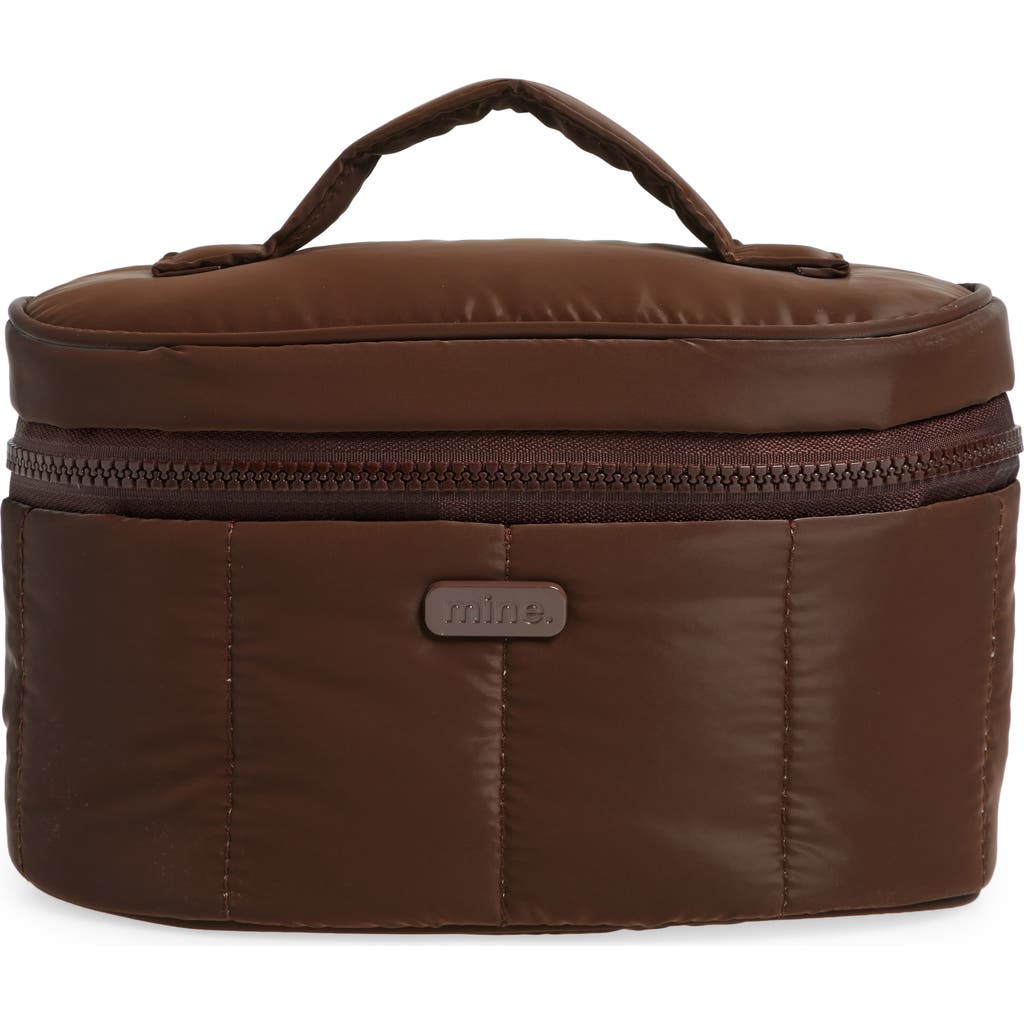 Mytagalongs Allure Cooling Cosmetics Bag In Latte