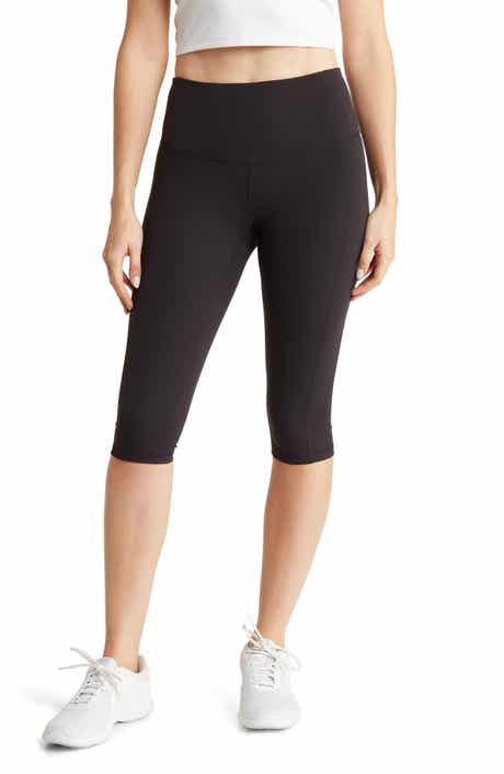 Layer 8 Ladies Workout Running Yoga Capri Legging Pants with Pockets  (X-Small, Fusion Pink) at  Women's Clothing store
