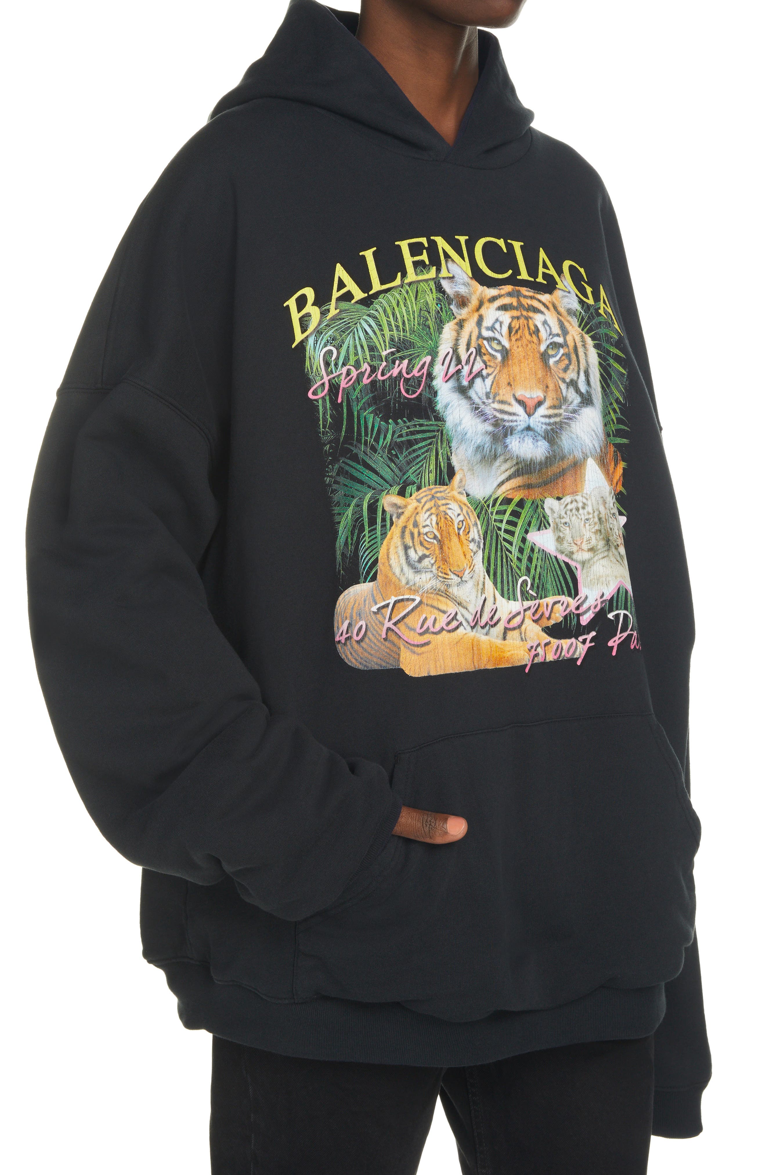 Balenciaga Reversible Oversize Graphic 