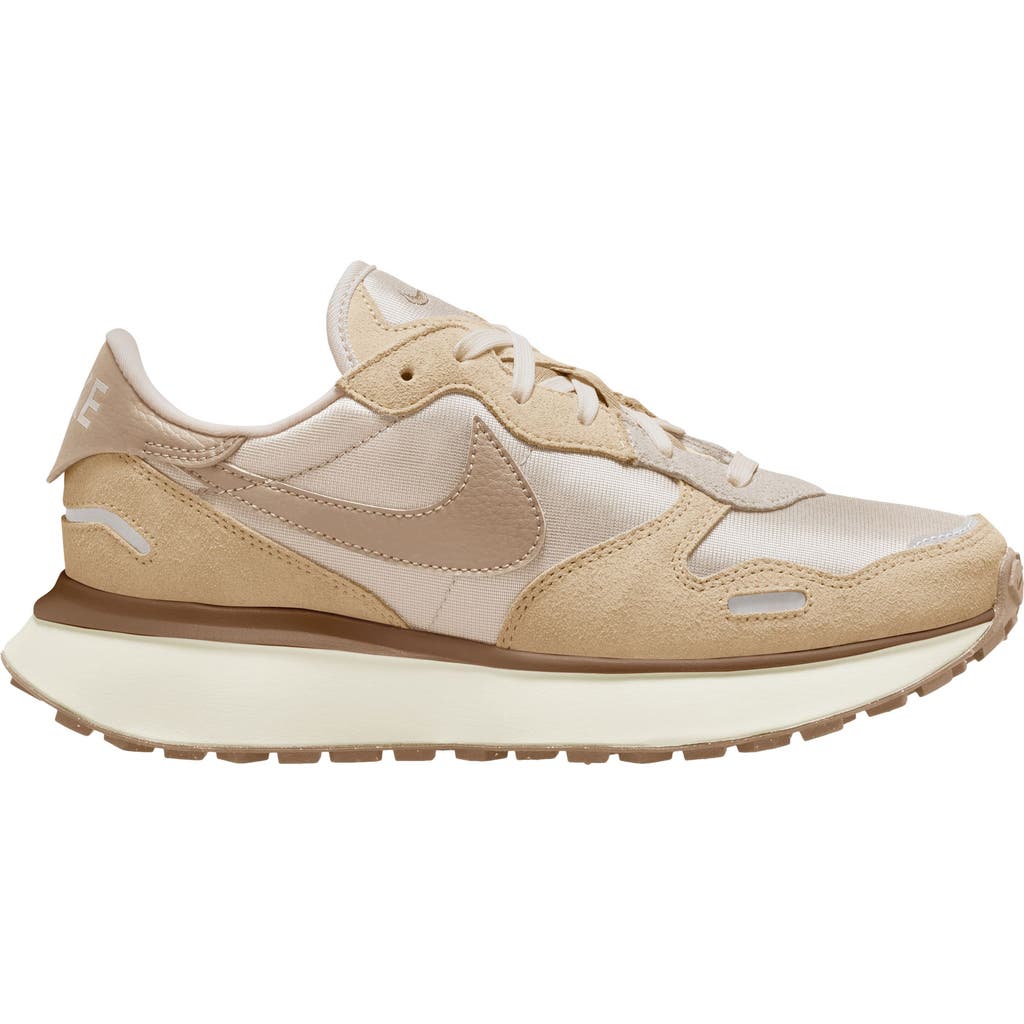NIKE NIKE PHOENIX WAFFLE SNEAKER