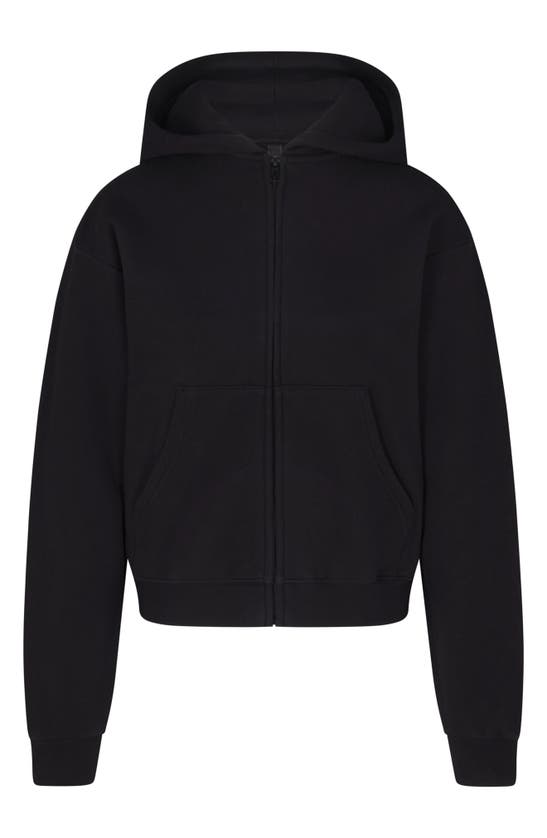 Shop Skims Cotton Blend Classic Fleece Zip-up Hoodie In Onyx