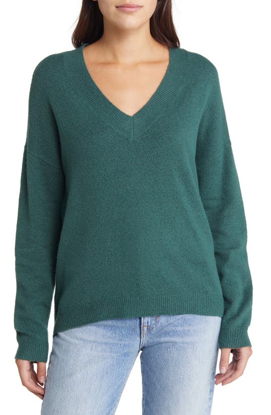 Treasure & Bond V-neck Sweater In Green Trekking