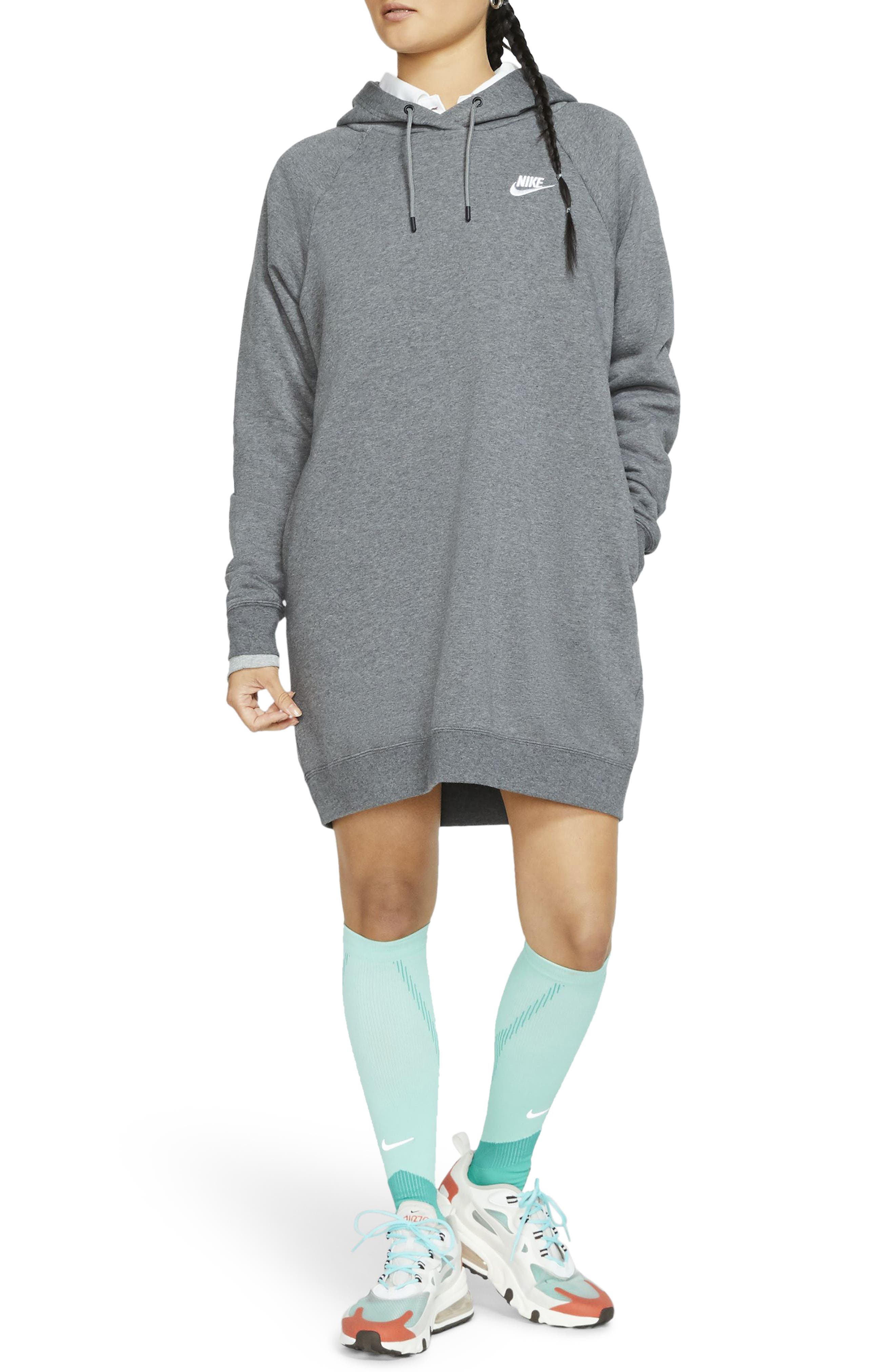 Nike Essential Fleece Hooded Sweatshirt 