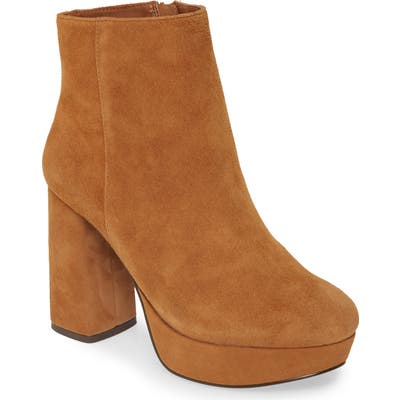 Steve Madden Grate Platform Boot- Brown