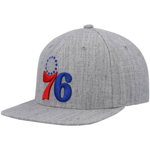 Men's Mitchell & Ness Red Philadelphia 76ers Hardwood Classics Tonal Snapback Hat