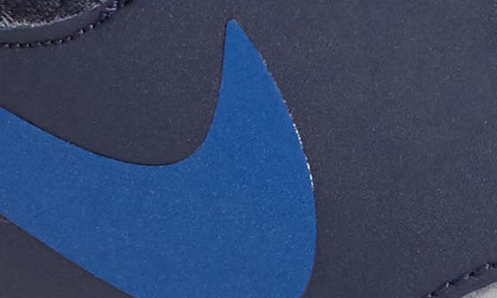 nike air max vision se trainers mens