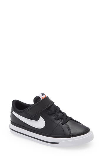 Nike Court Legacy Sneaker In Black