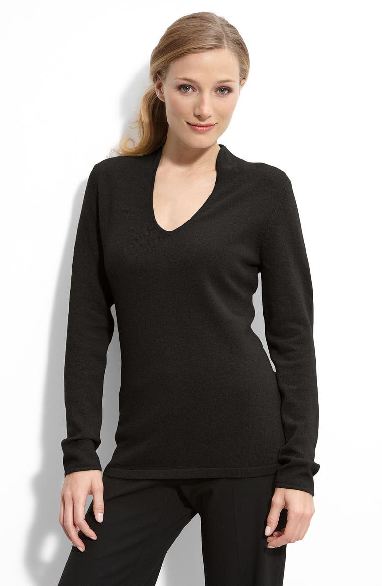 V Neck Cashmere Sweater V Neck Cashmere Sweater