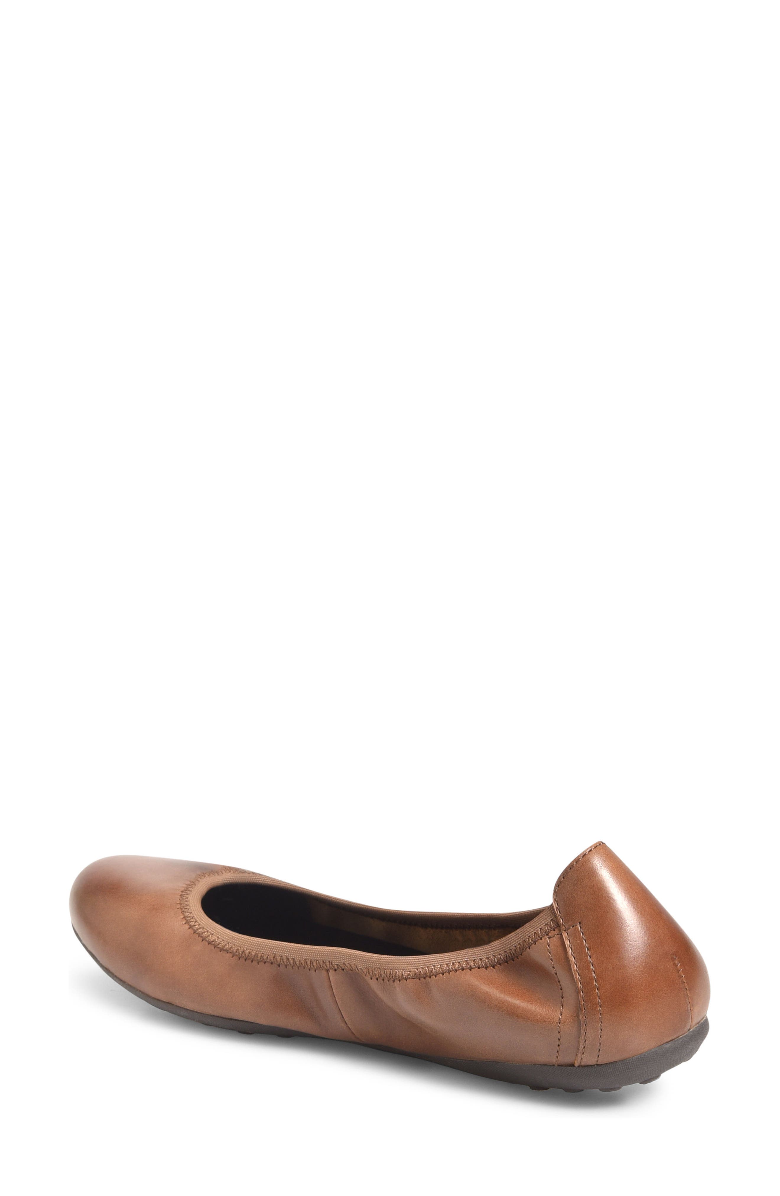 born izabella ballet flat