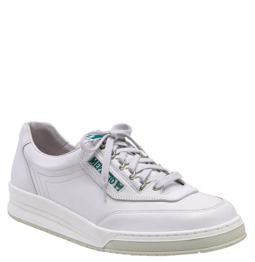 Match Walking Shoe in White