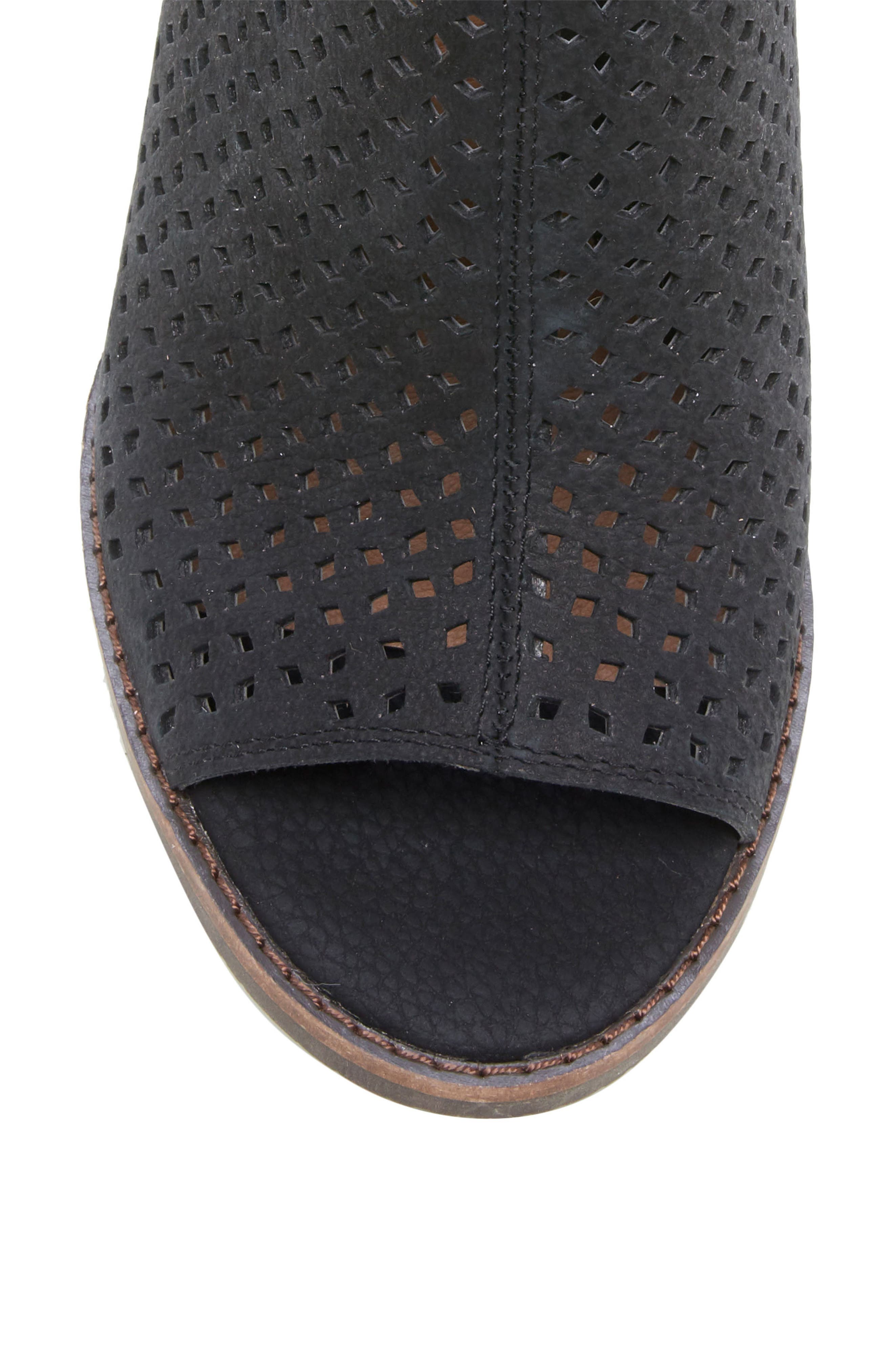 lucky brand jazley