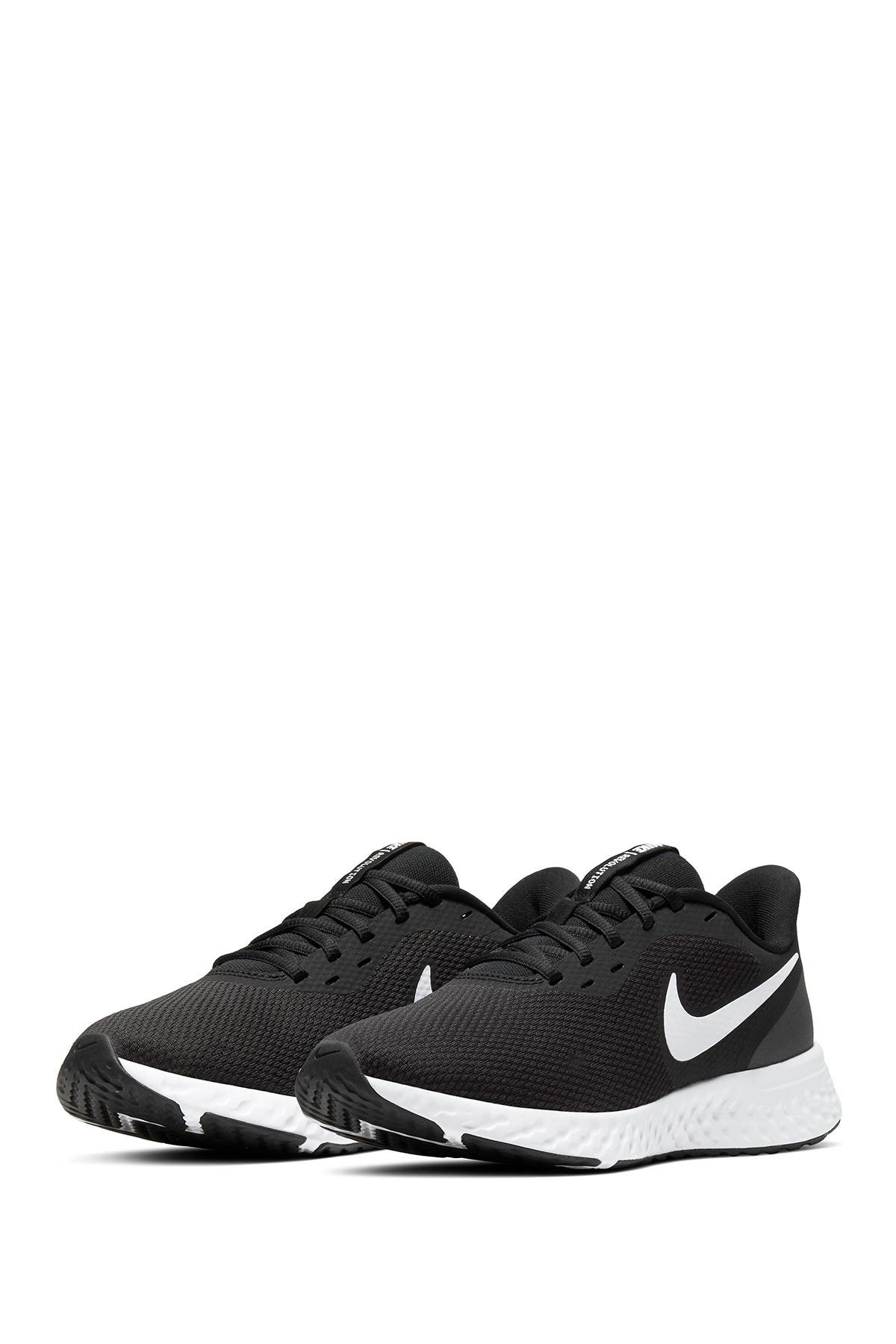 Buy > wide nike shoes > in stock