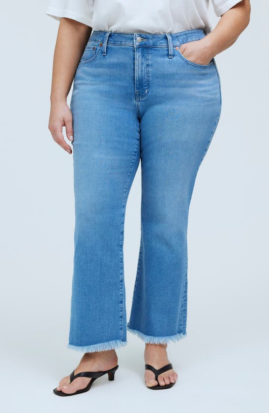 Shop Madewell Kick Out Raw Hem Crop Jeans In Corley Wash