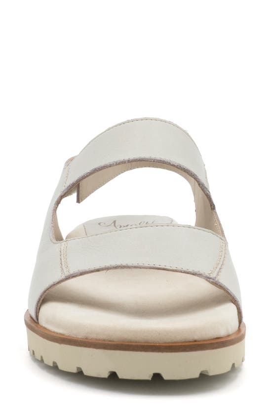 Amalfi By Rangoni Barbera Slingback Sandal In Nuvola Savana