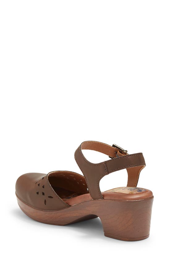 B O C BY BORN JASMINE CLOG PLATFORM PUMP