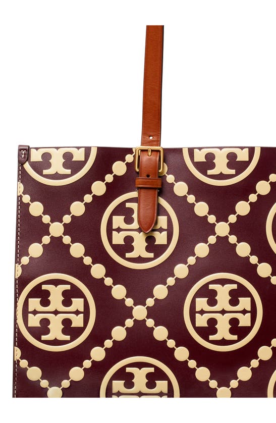 Tory Burch - New York style. The #TMonogram pattern is inspired by  traditional Pennsylvania Dutch quilting and celebrating our iconic logo.  Meticulously crafted in woven jacquard. Shop the #TMonogram Barrel bag   #