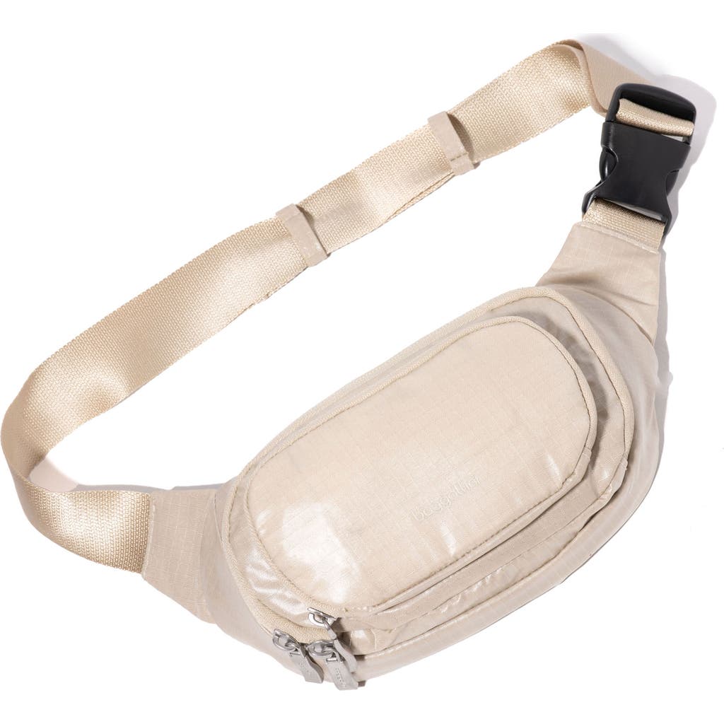 Baggallini On The Go Belt Bag Waist Pack In Chalk Gloss Ripstop