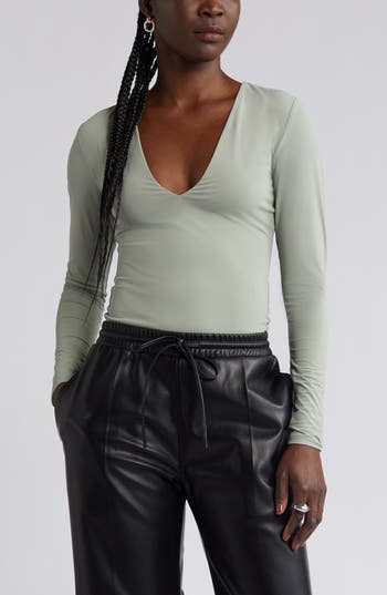 OPEN EDIT OPEN EDIT SMOOTH EDIT V-NECK BODYSUIT