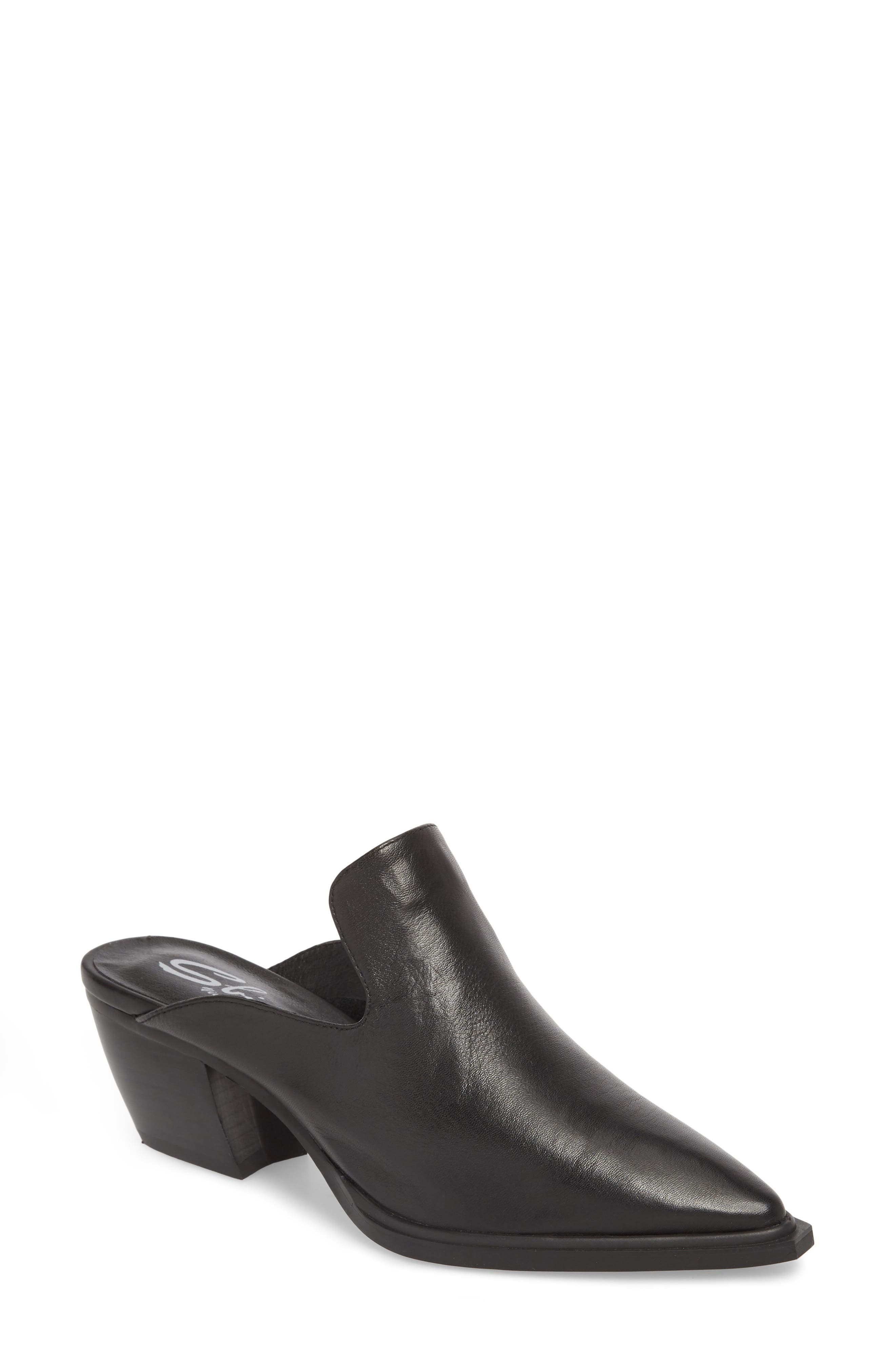 Sbicca Louisa Loafer Mule, Black