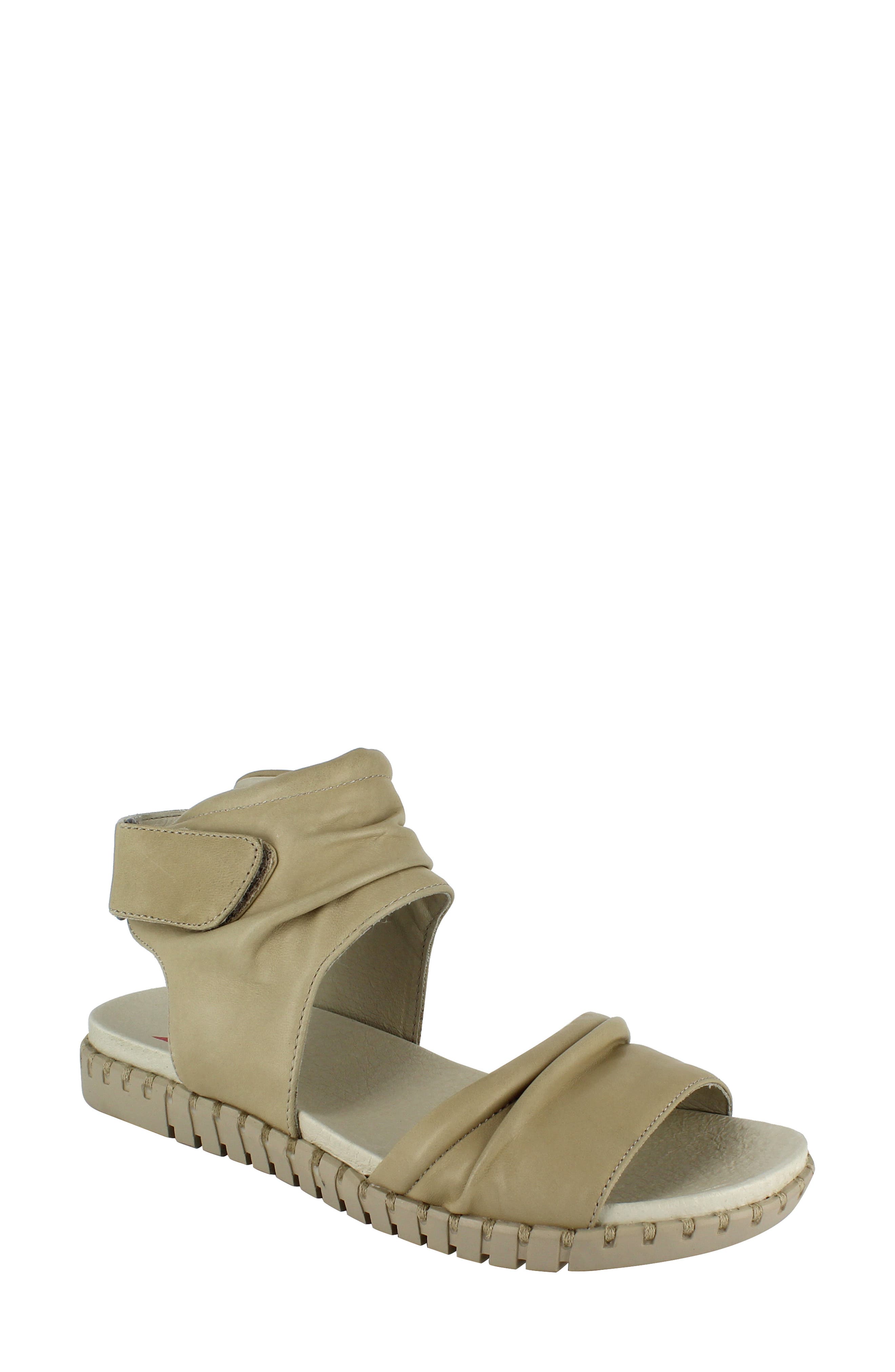 slippers for ladies with swollen feet