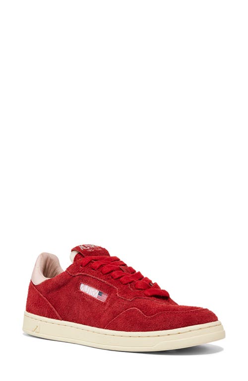 Autry Medalist Low Sneaker In Red
