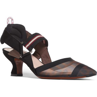 Fendi Pointy Toe Pump