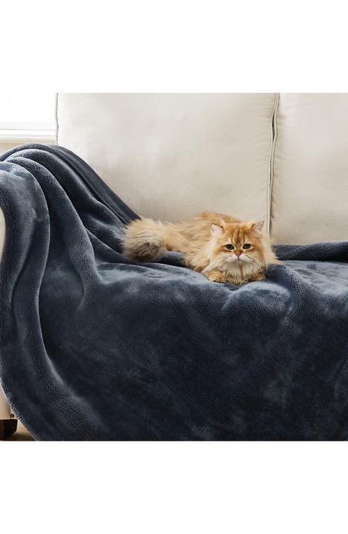 Ugg(r) Whitecap Fleece Throw Blanket In Denim