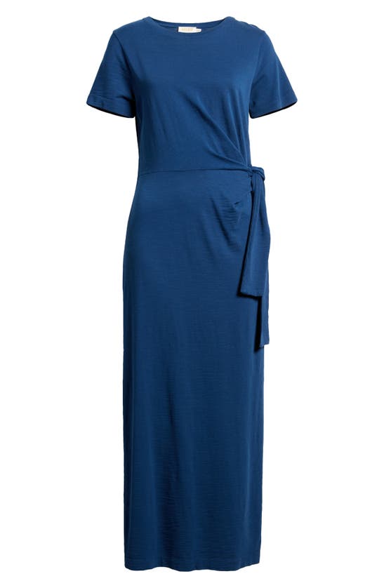 Shop Nation Ltd Lavi Short Sleeve Dress In Deep Space