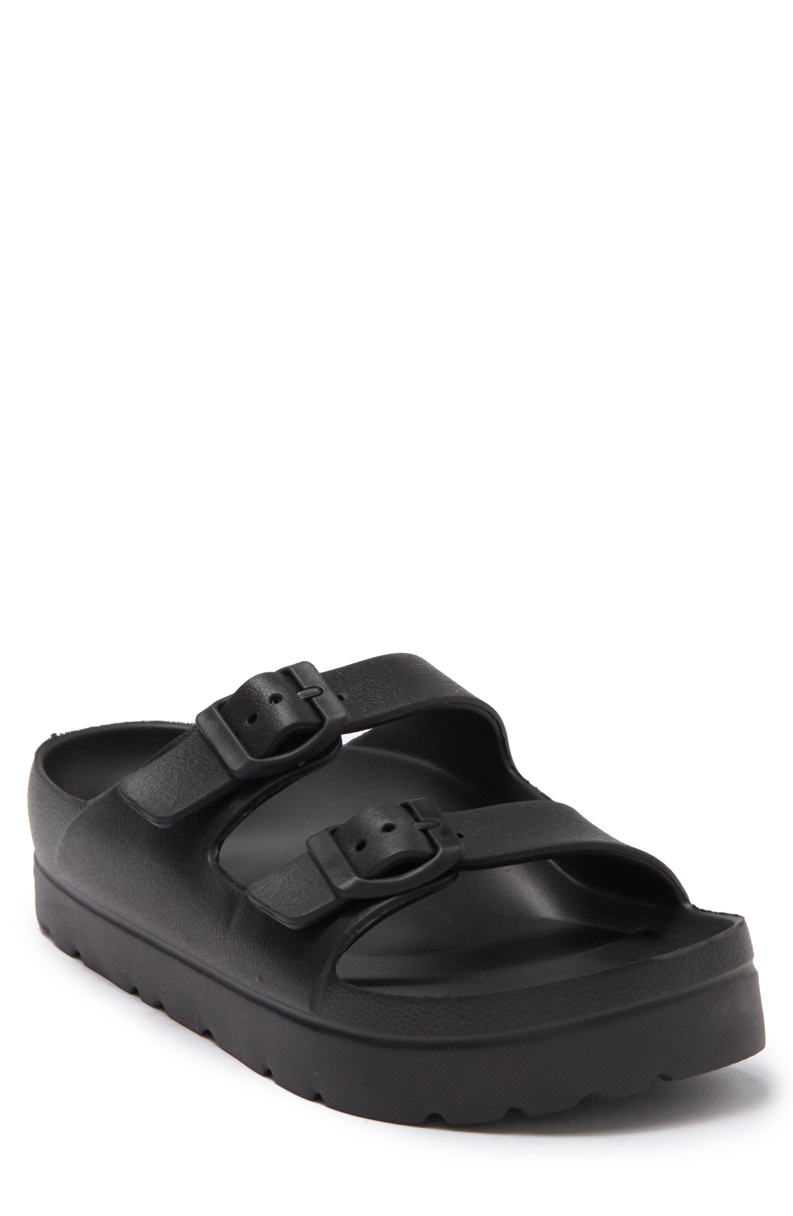 Mia Kiana Flatform Sandal In Black Eva