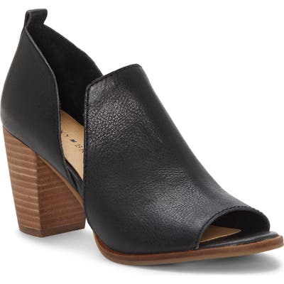 Lucky Brand Junai Sandal, Black