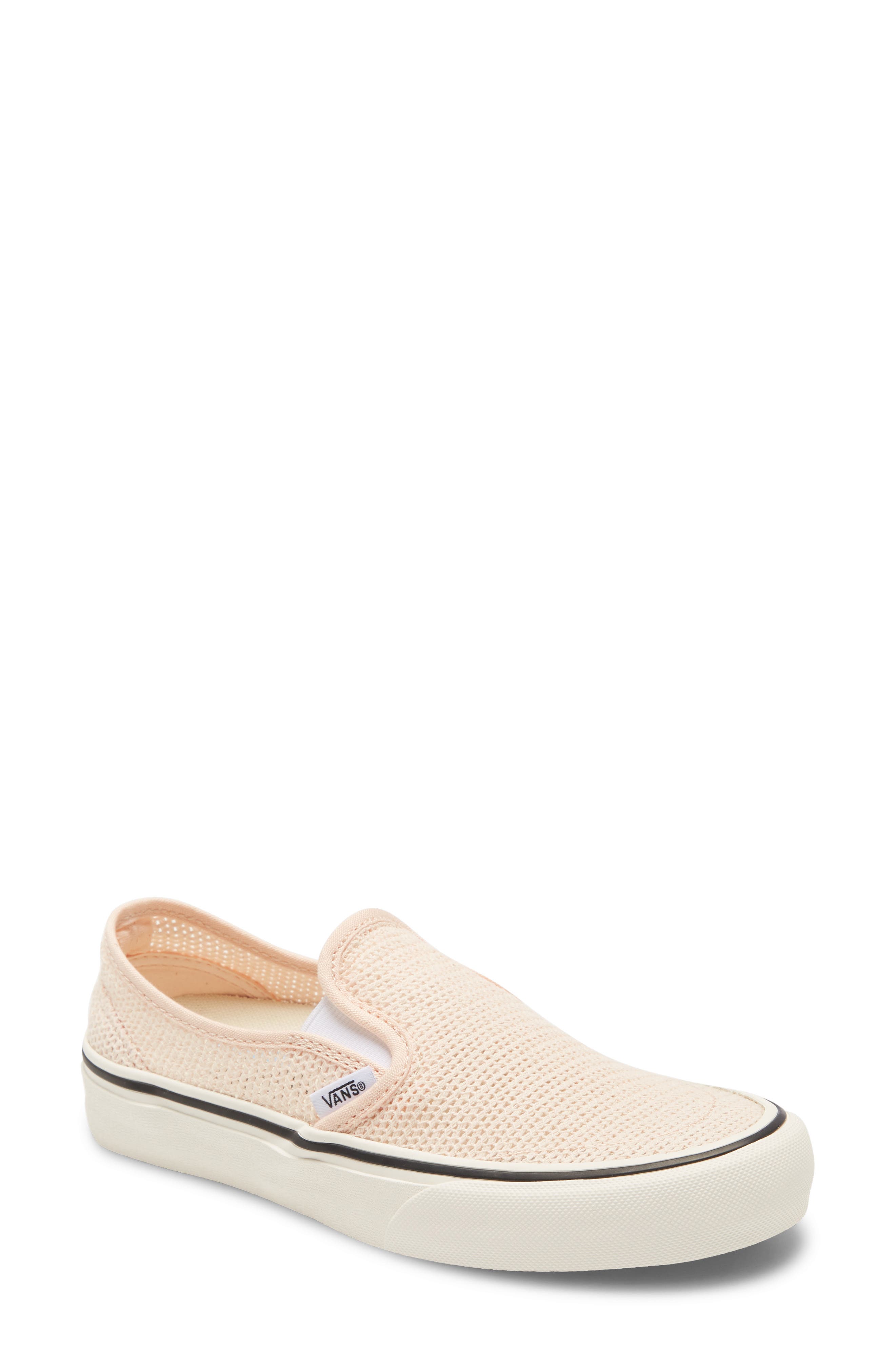 vans slip on creme