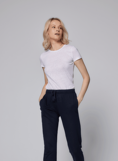 Majestic Filatures Stretch Linen Short Sleeve Crewneck T-shirt In Blanc