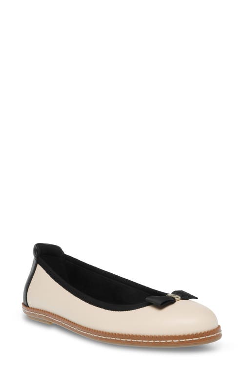 Anne Klein Ember Flat In Nude/black