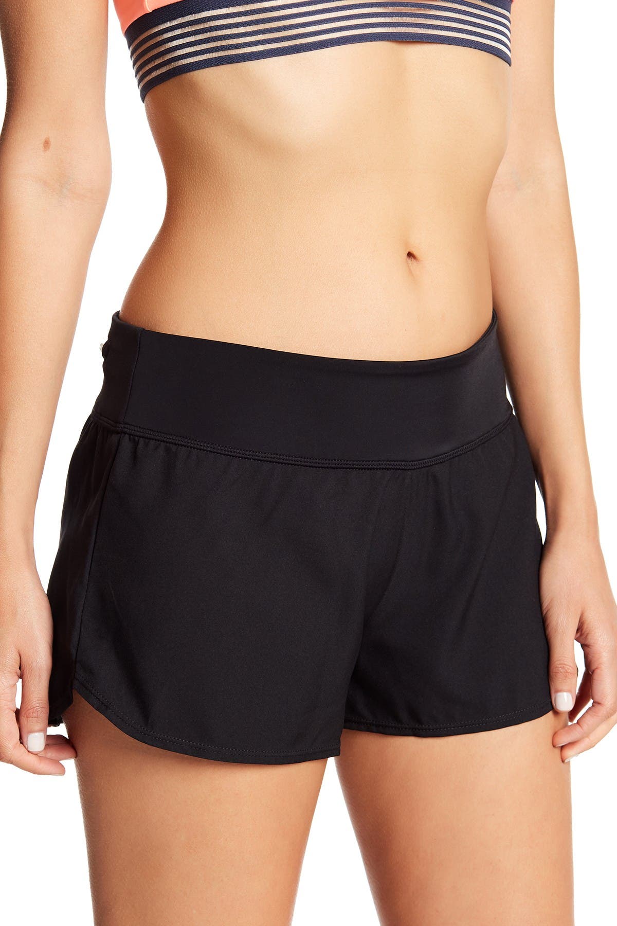 nike swim trunks with zipper pockets
