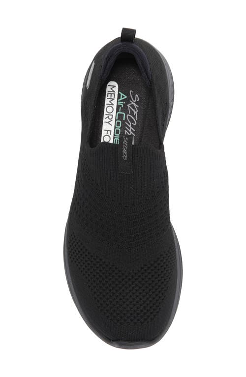 Skechers Ultra Flex 3.0 Classy Charm Sneaker In Black