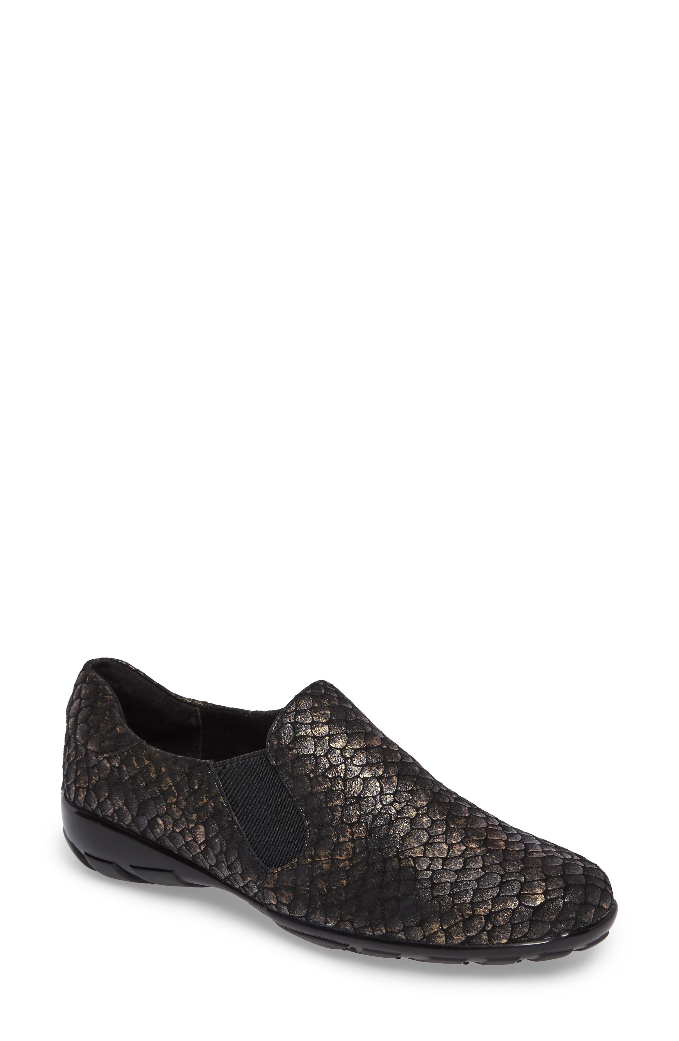 vaneli anemone shoes