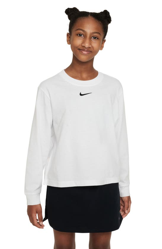 Nike Women's Sportswear Essentials Long Sleeve Shirt