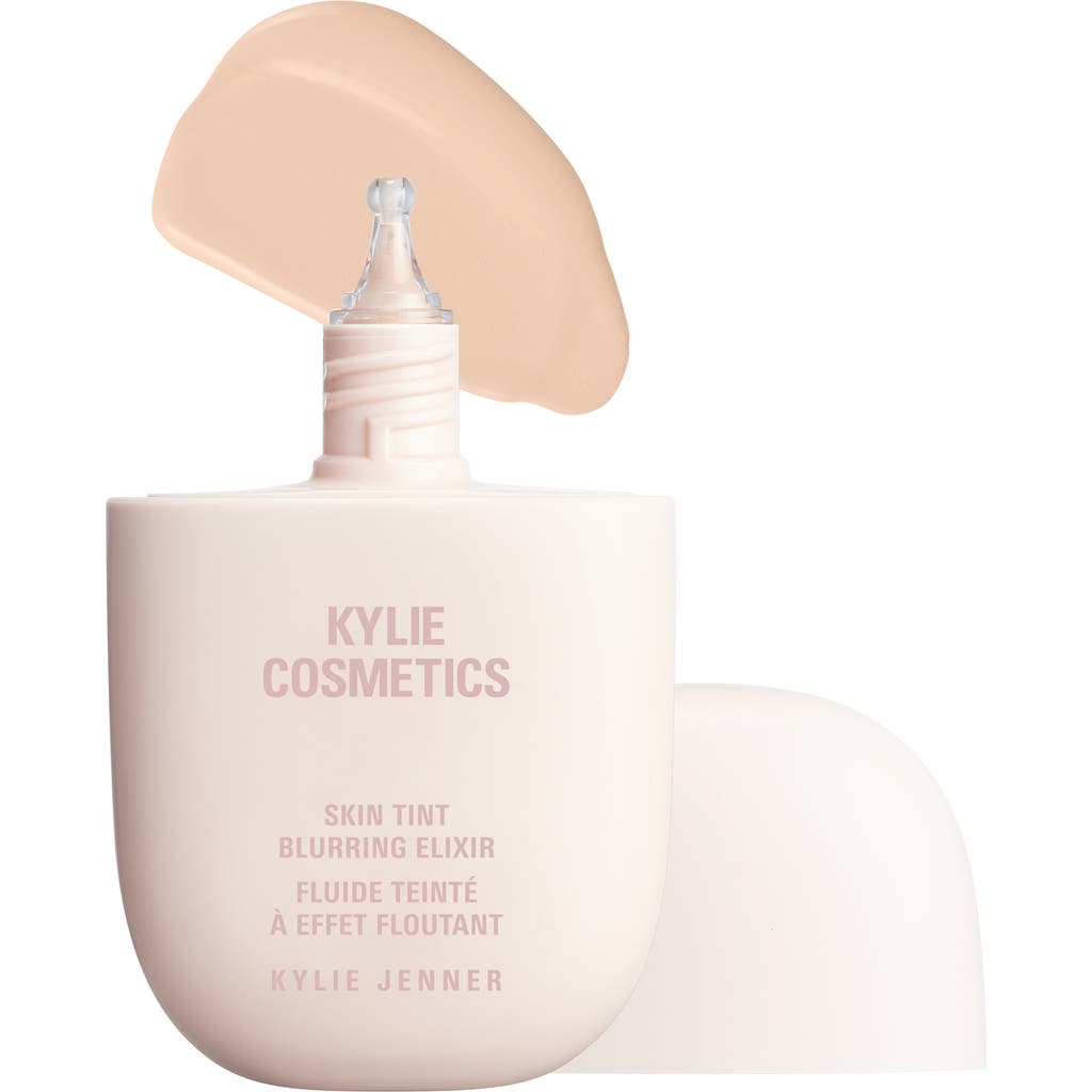 Kylie Cosmetics Skin Tint Blurring Elixir Foundation In 2c