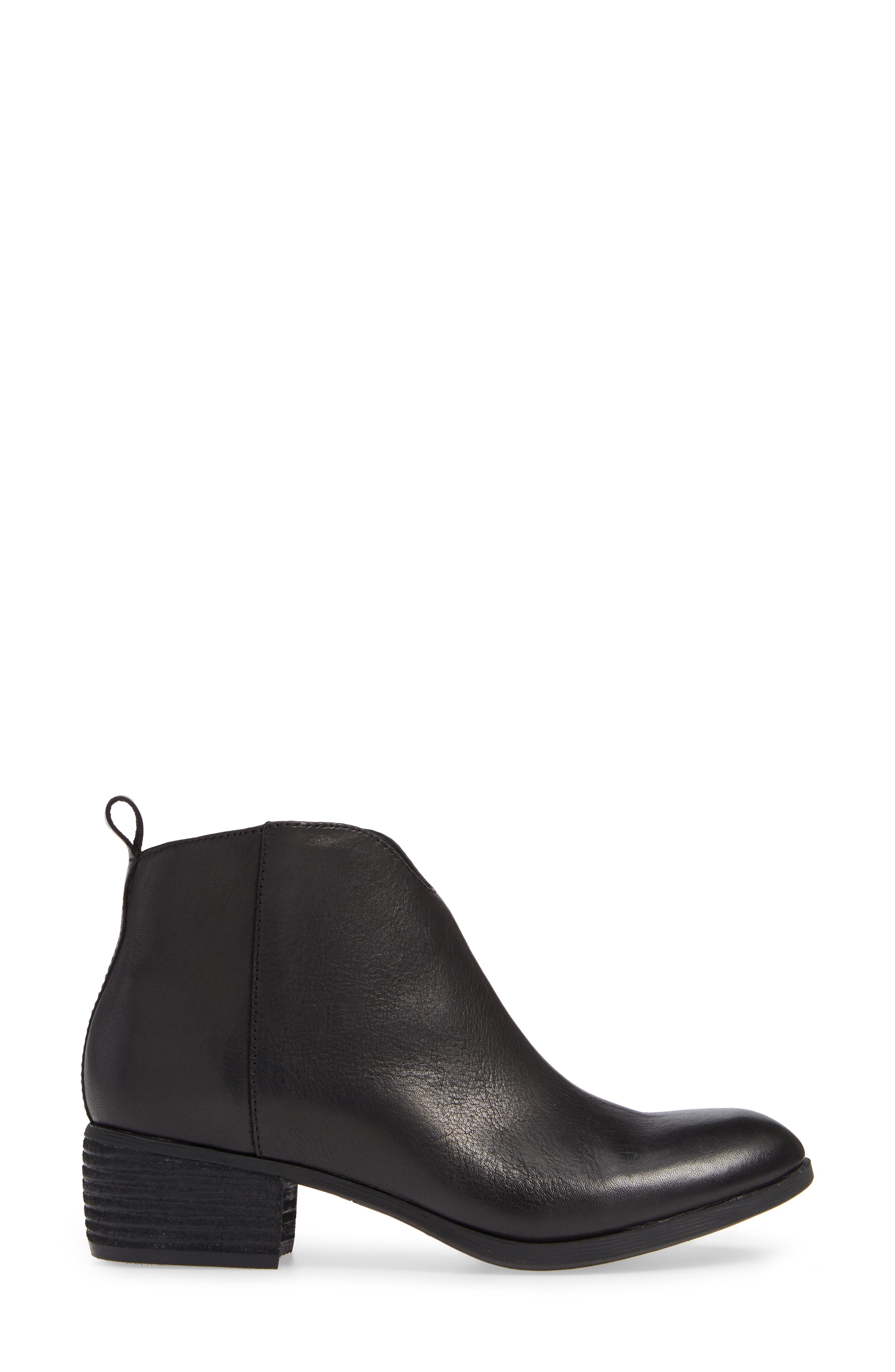 sofft coleta bootie