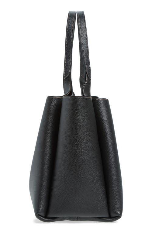 Tod's Medium Apa Leather Top-handle Bag In Nero