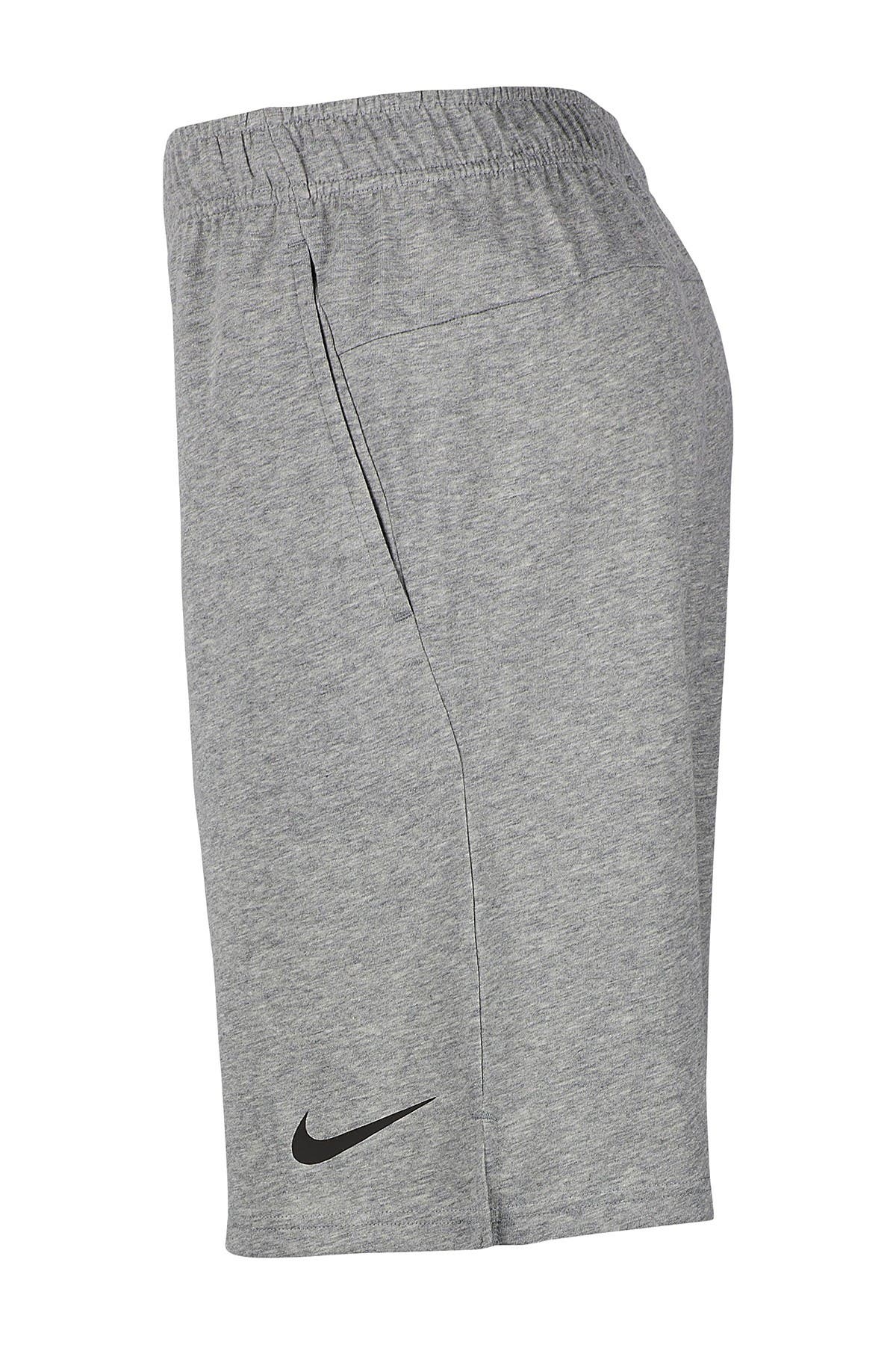 short homme nike