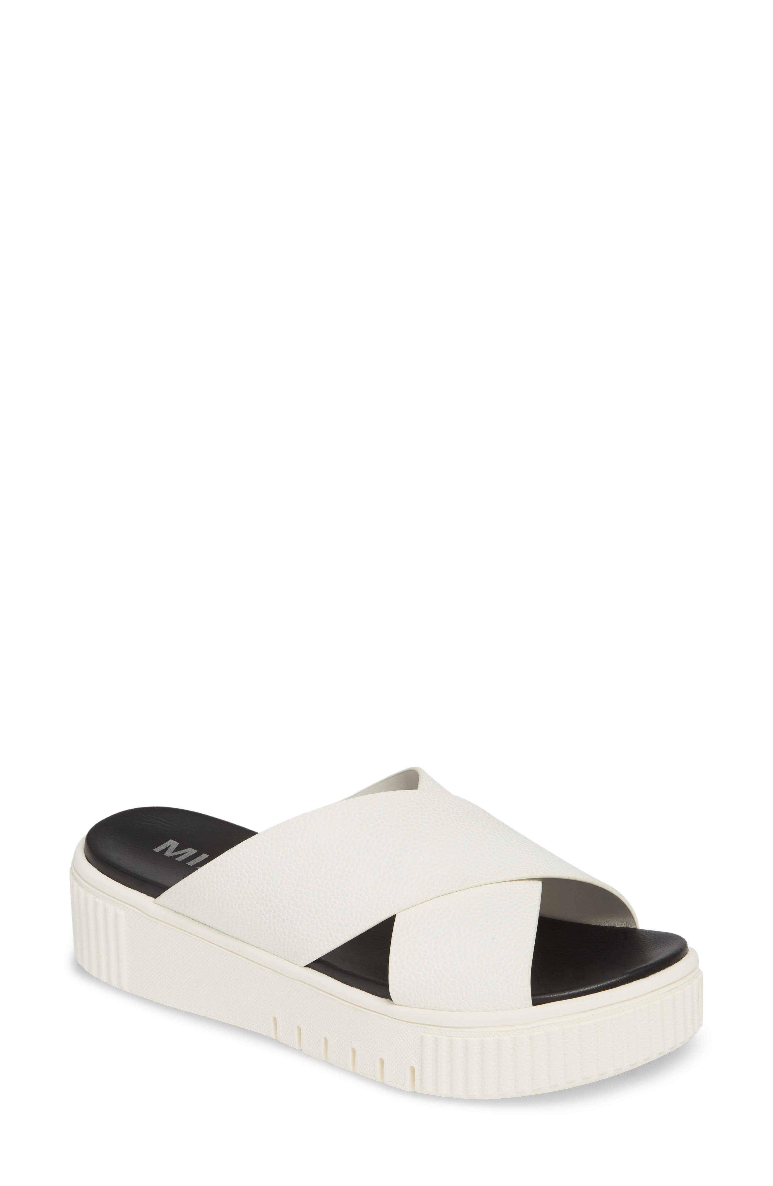 Mia Lia Platform Sandal, White